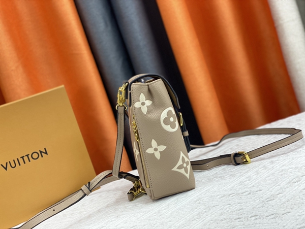 ルイヴィトンバッグ側面デザイン